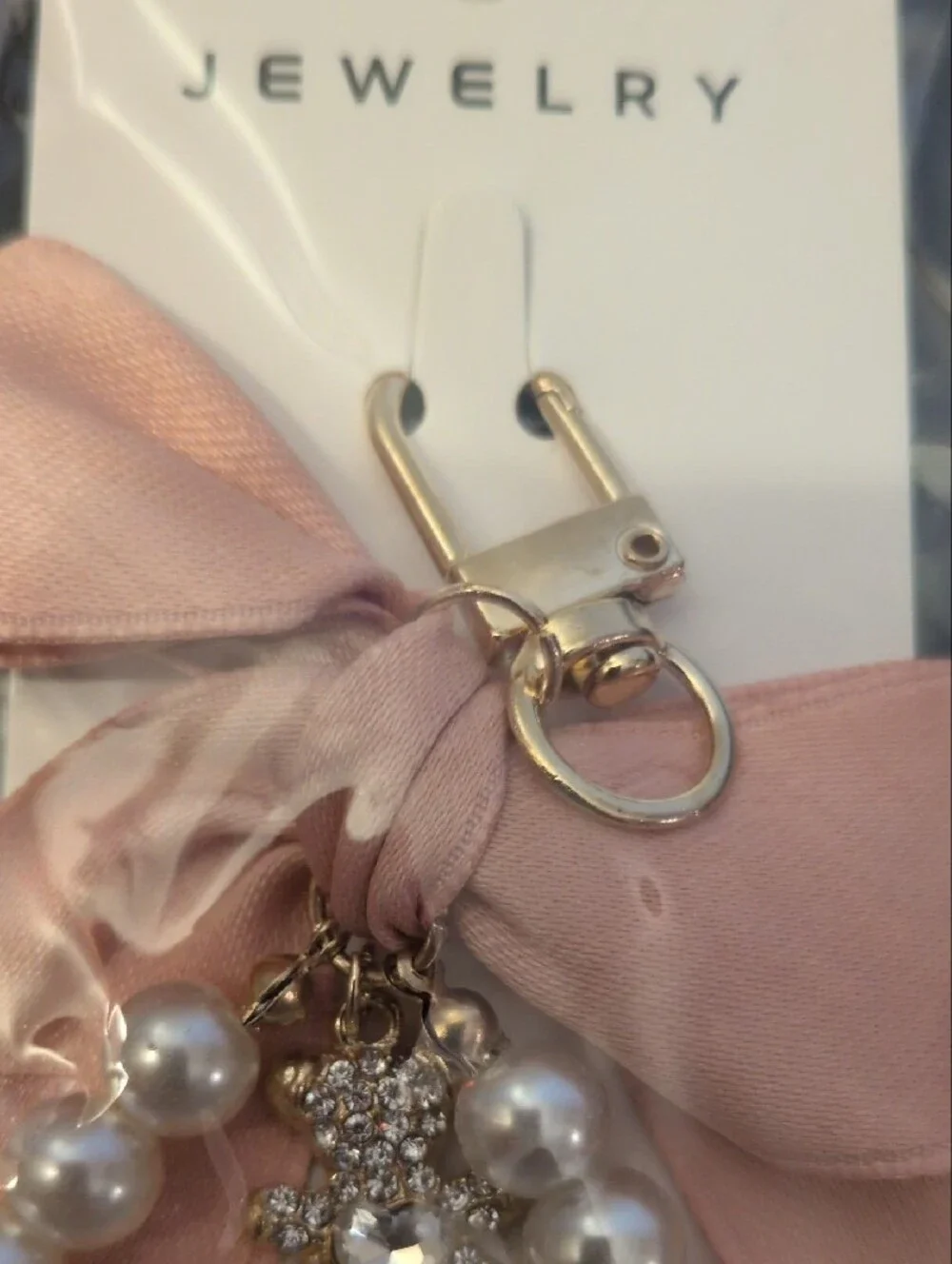 N/A elegant pearl